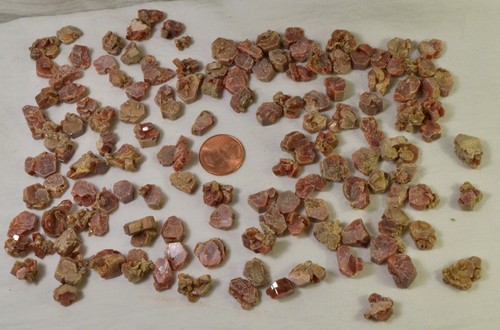 2513 vanadinite crystals 5 - #2513, [5