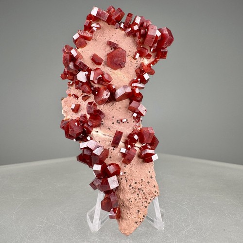Lustrous vanadinite crystals - vanadinite,